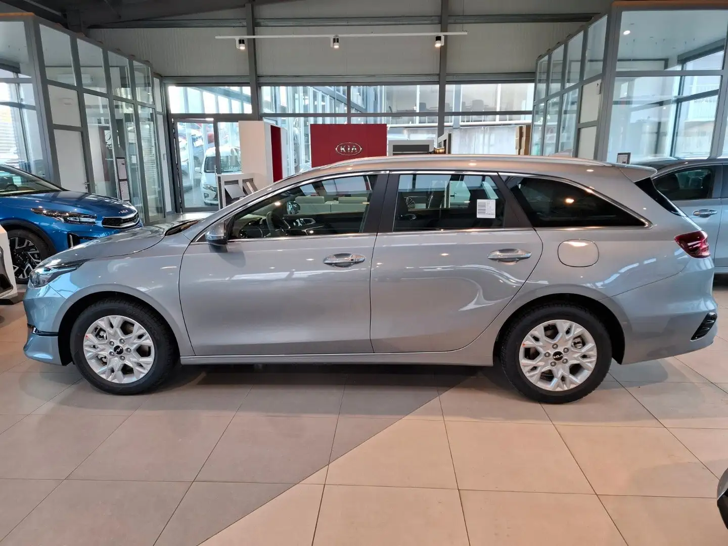 Kia Ceed SW / cee'd SW Ceed SW 1.5T 48V DCT Ultimate Edition Silber - 2