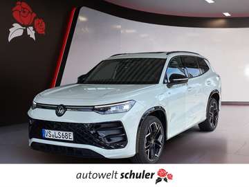 1,5 eHybrid 272 PS DSG R-Line AHK
