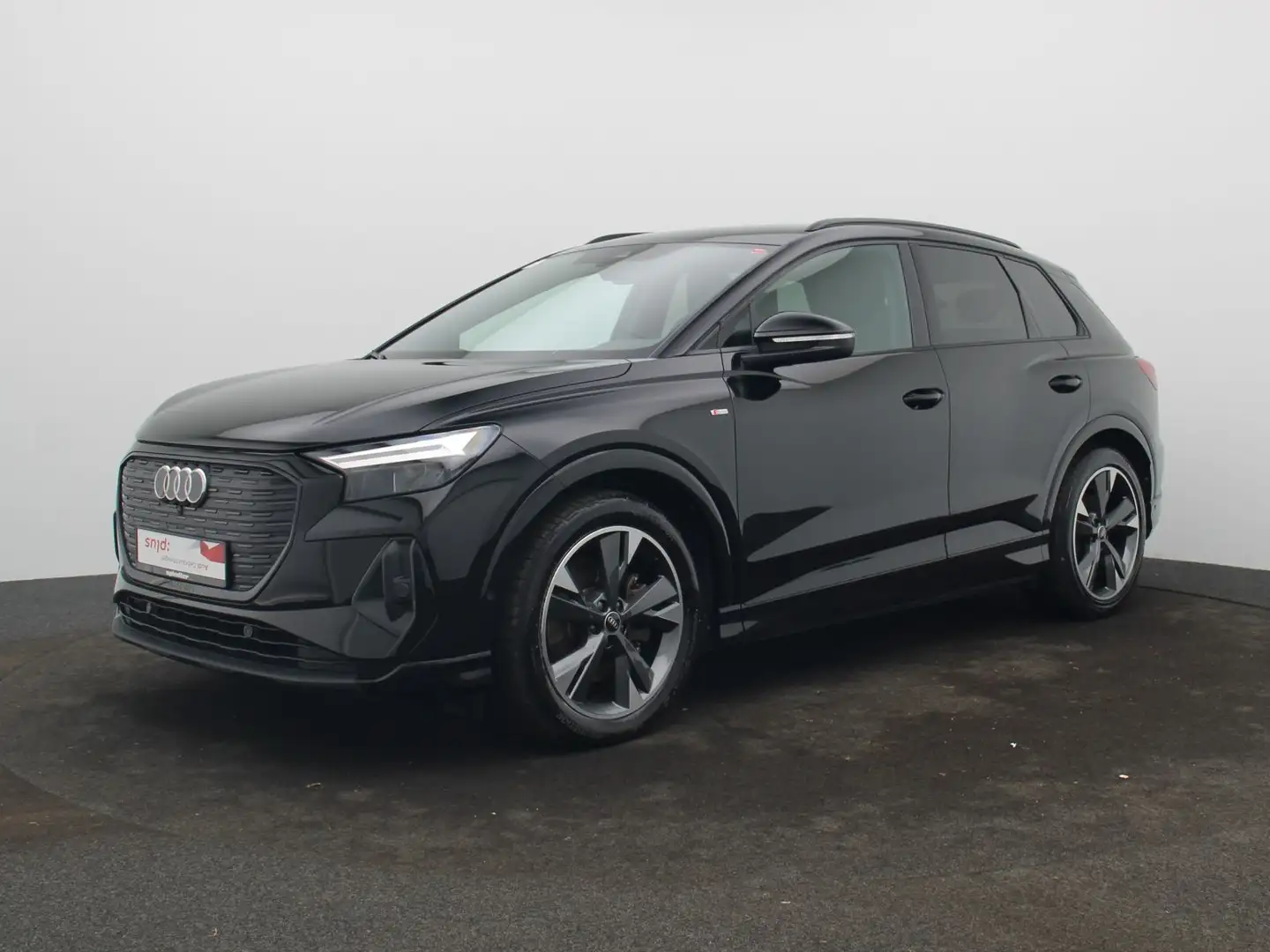 Audi Q4 e-tron 40 / MMI-Navi+, ParkAssi, LED, RFK, WP Schwarz - 2
