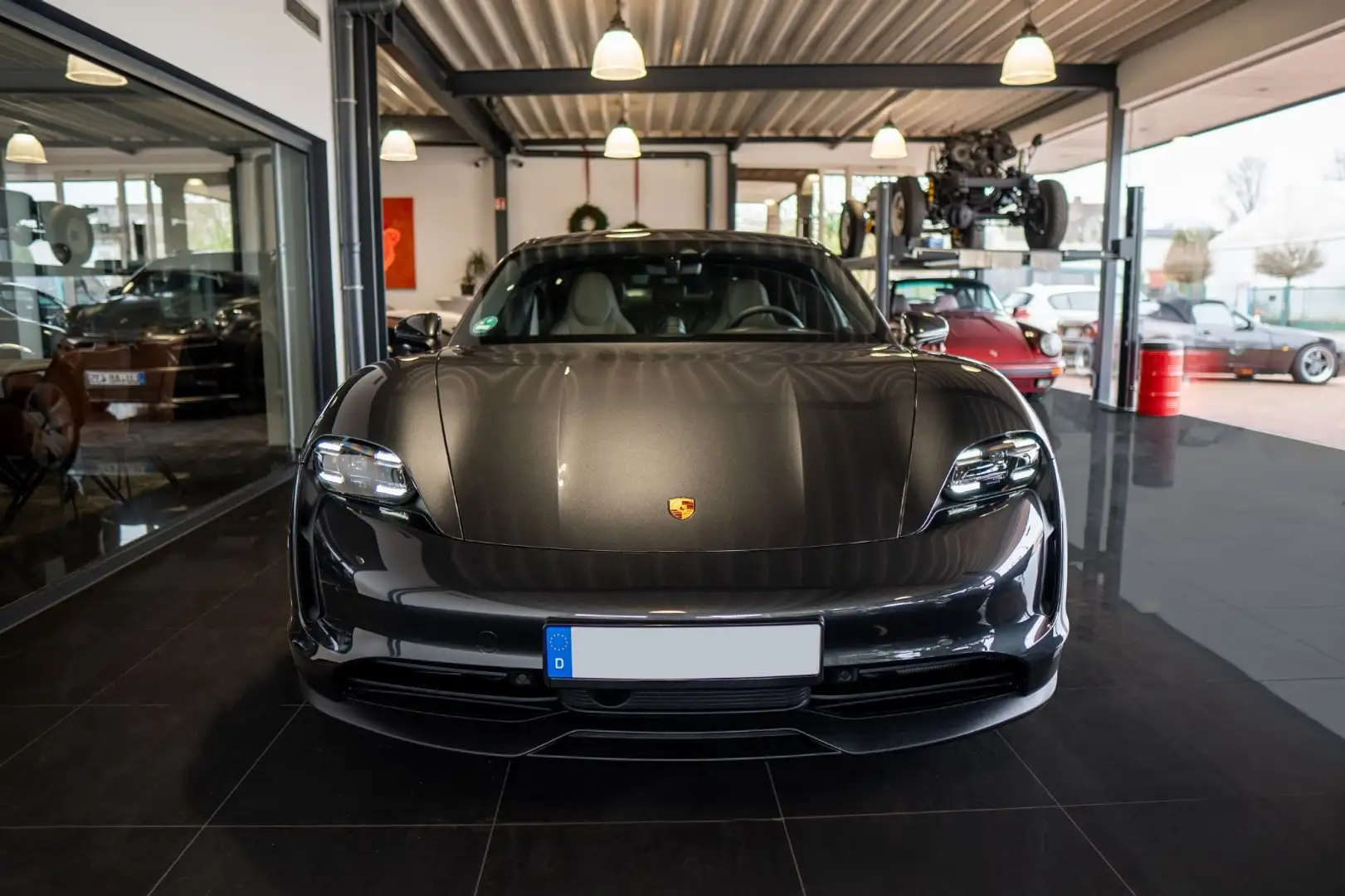 Porsche Taycan Beifahrer Display Sport Chrono Pano Grau - 2