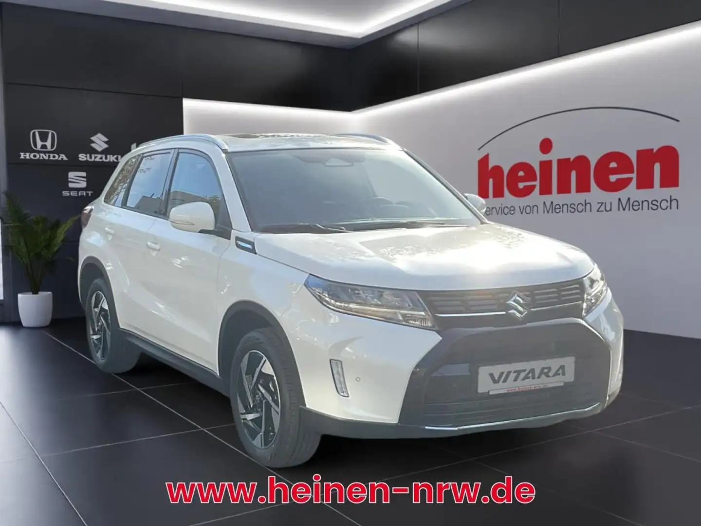 Suzuki Vitara 1.4 COMFORT PLUS NAVI BLUETOOTH *5 JAHRE GARANTIE* Weiß - 2