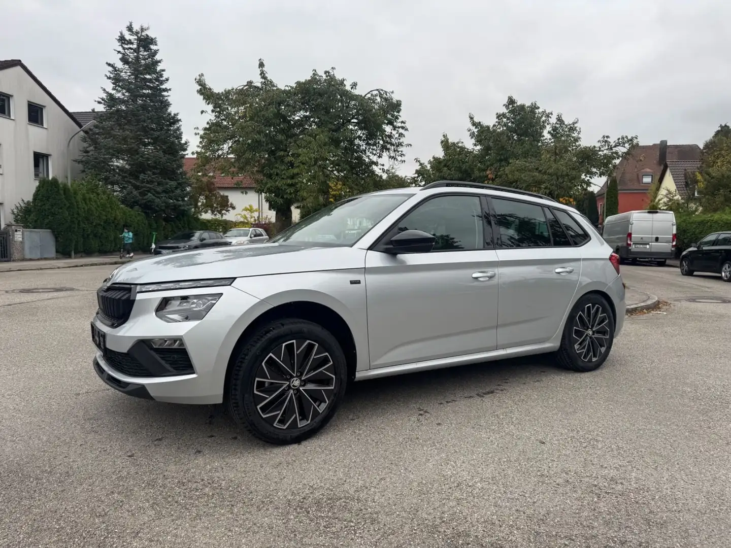 Skoda Kamiq 1.0 TSI Drive UNFALL !!!! Argent - 2