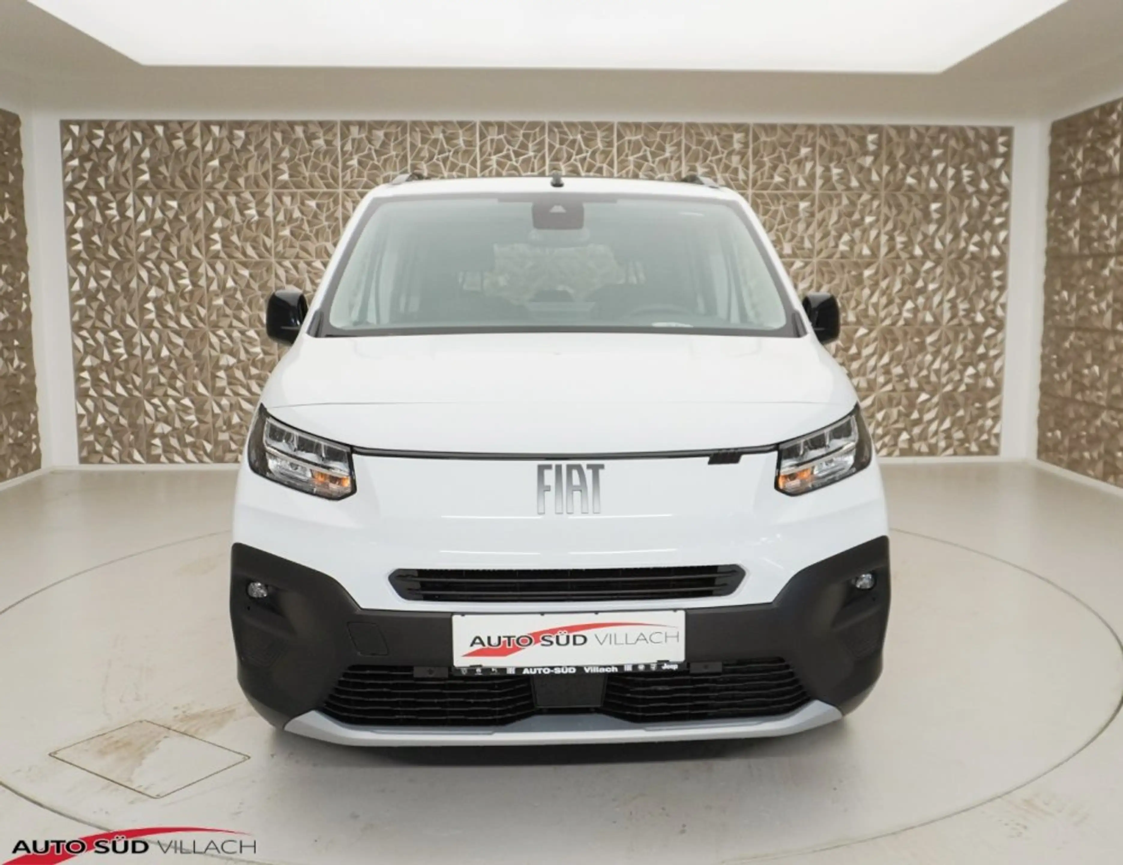 Fiat Doblo Serie 3 Automatik — photo 3