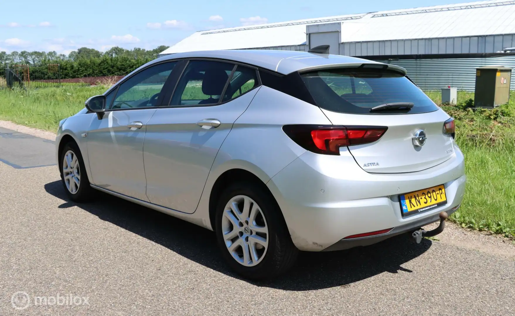 Opel Astra 1.0 Business+ / Navi / PDC / Trekhaak / Stoelverw Grijs - 2