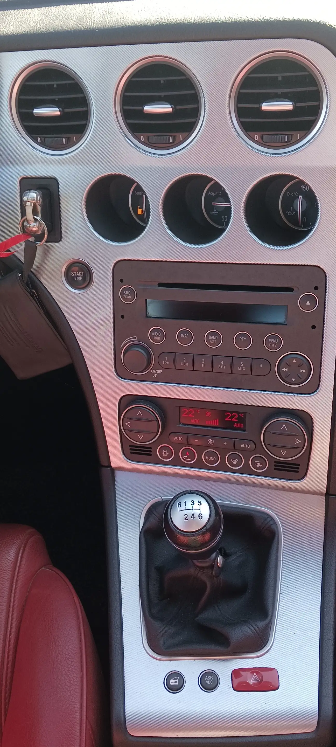Alfa Romeo 159 3.2 JTS V6 24V Q4 Distinctive — photo 11