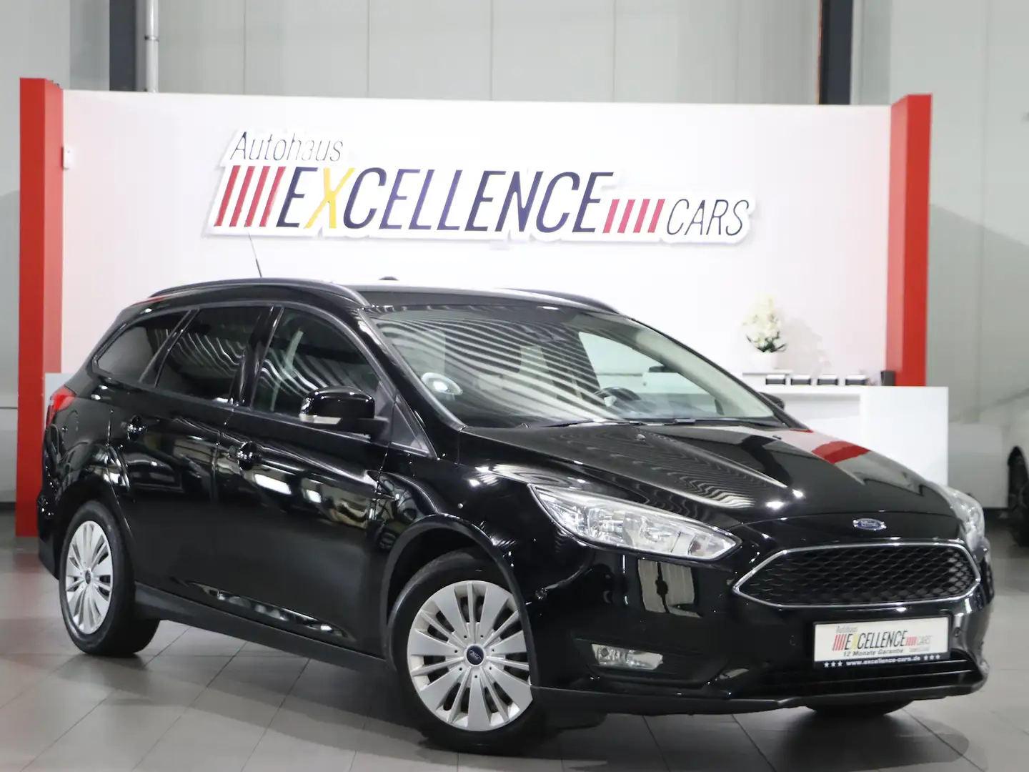 Ford Focus Tunier 1.0 EB BUSINESS / NAVI-PLUS,2-ZONEN Schwarz - 1