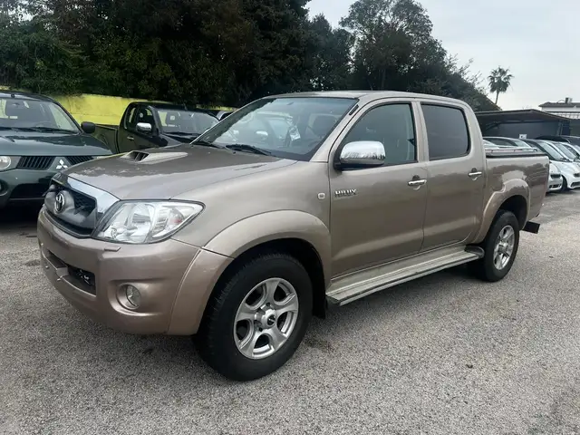 Toyota Hilux IVA COMPRESA