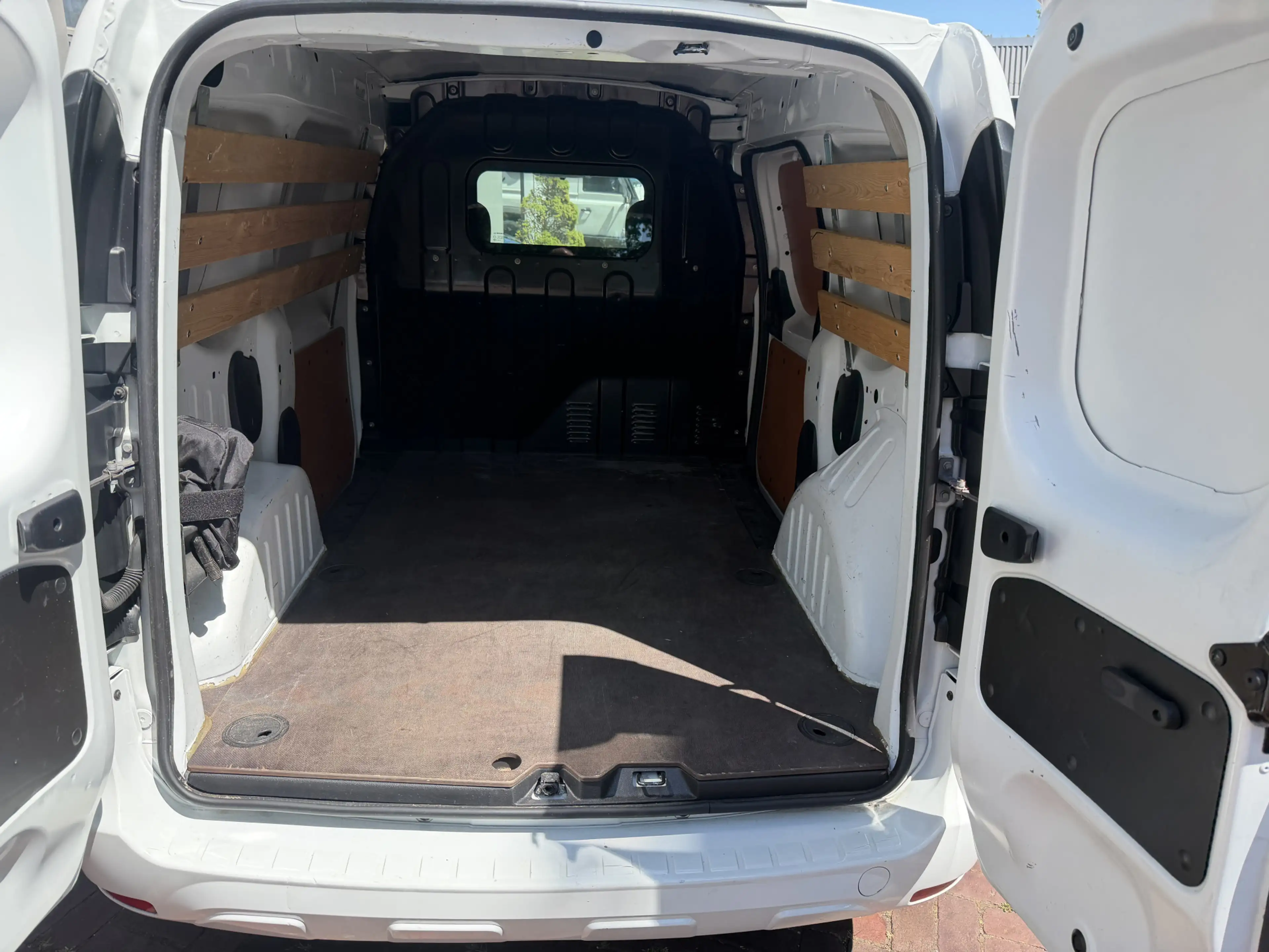 Dacia Dokker 1.5 Blue dCi 90 Solid – Praktisch, Zuinig en Betro — photo 8