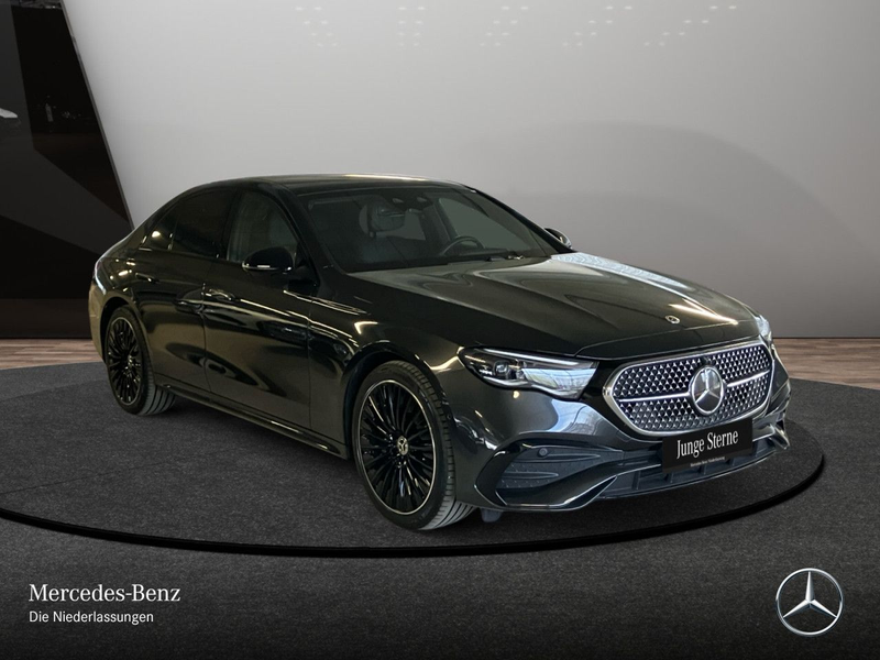 Mercedes-Benz E 200 AMG Fahrass WideScreen 360° Airmat Pano PTS — photo 5