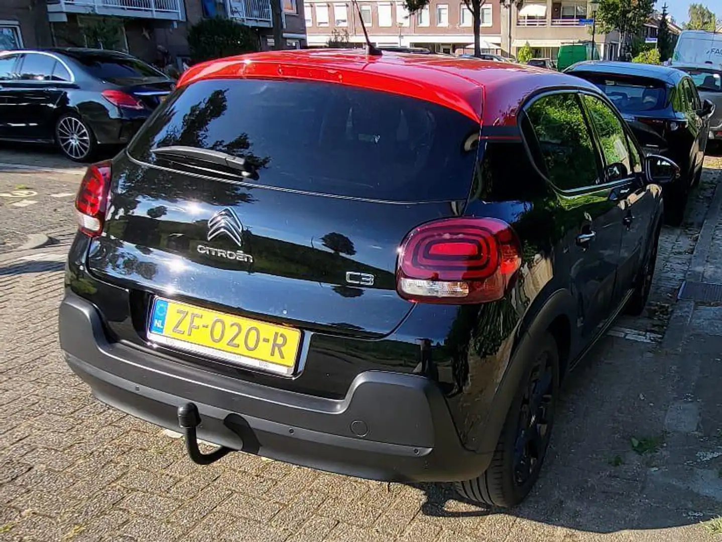 Citroen C3 C3 1.2 PT S Zwart - 2