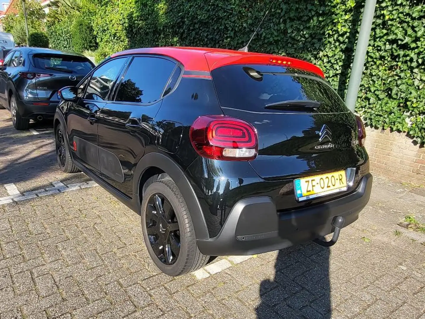 Citroen C3 C3 1.2 PT S Zwart - 1