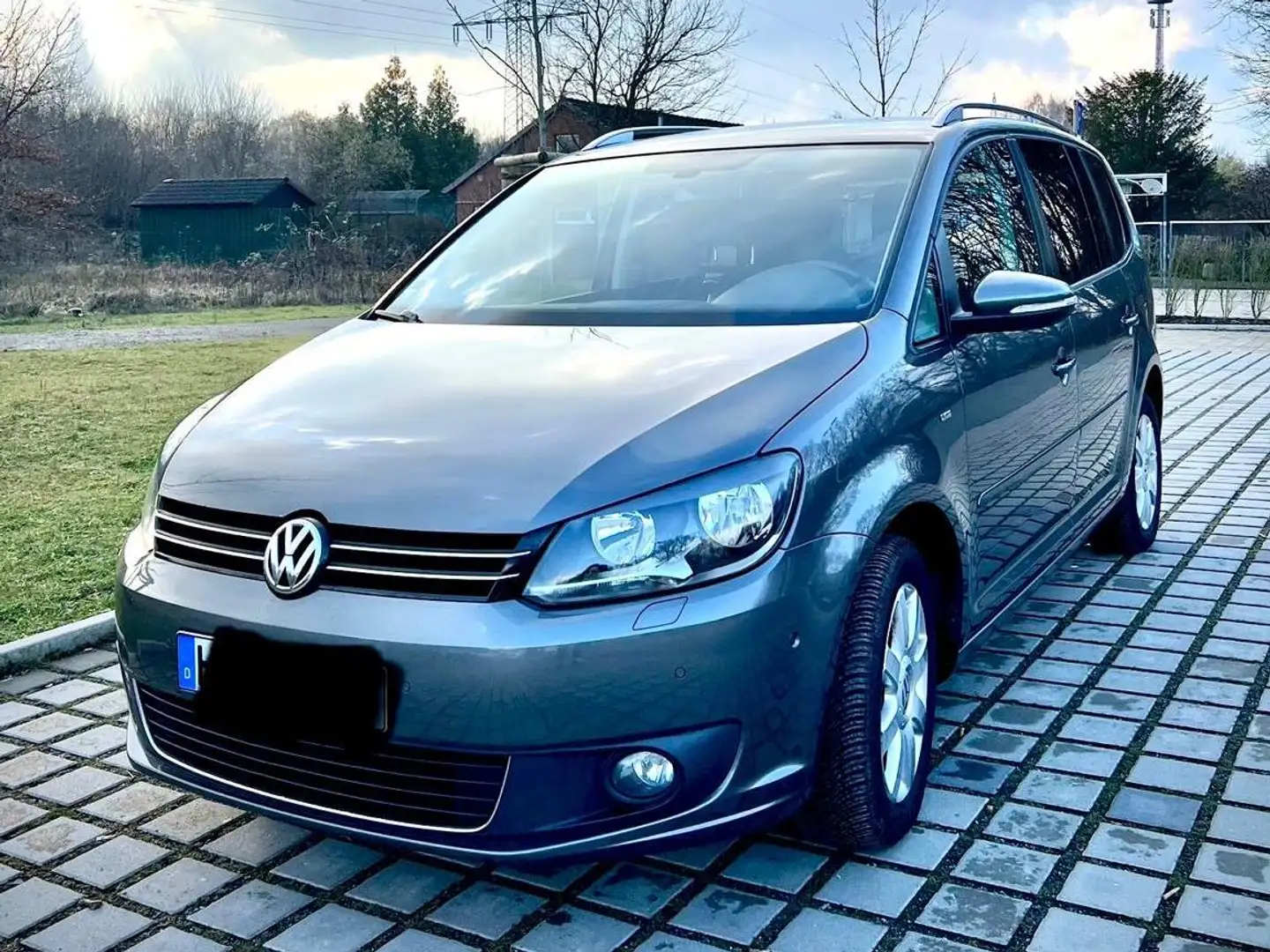 Volkswagen Touran Touran 1.2 TSI Comfortline Gris - 1