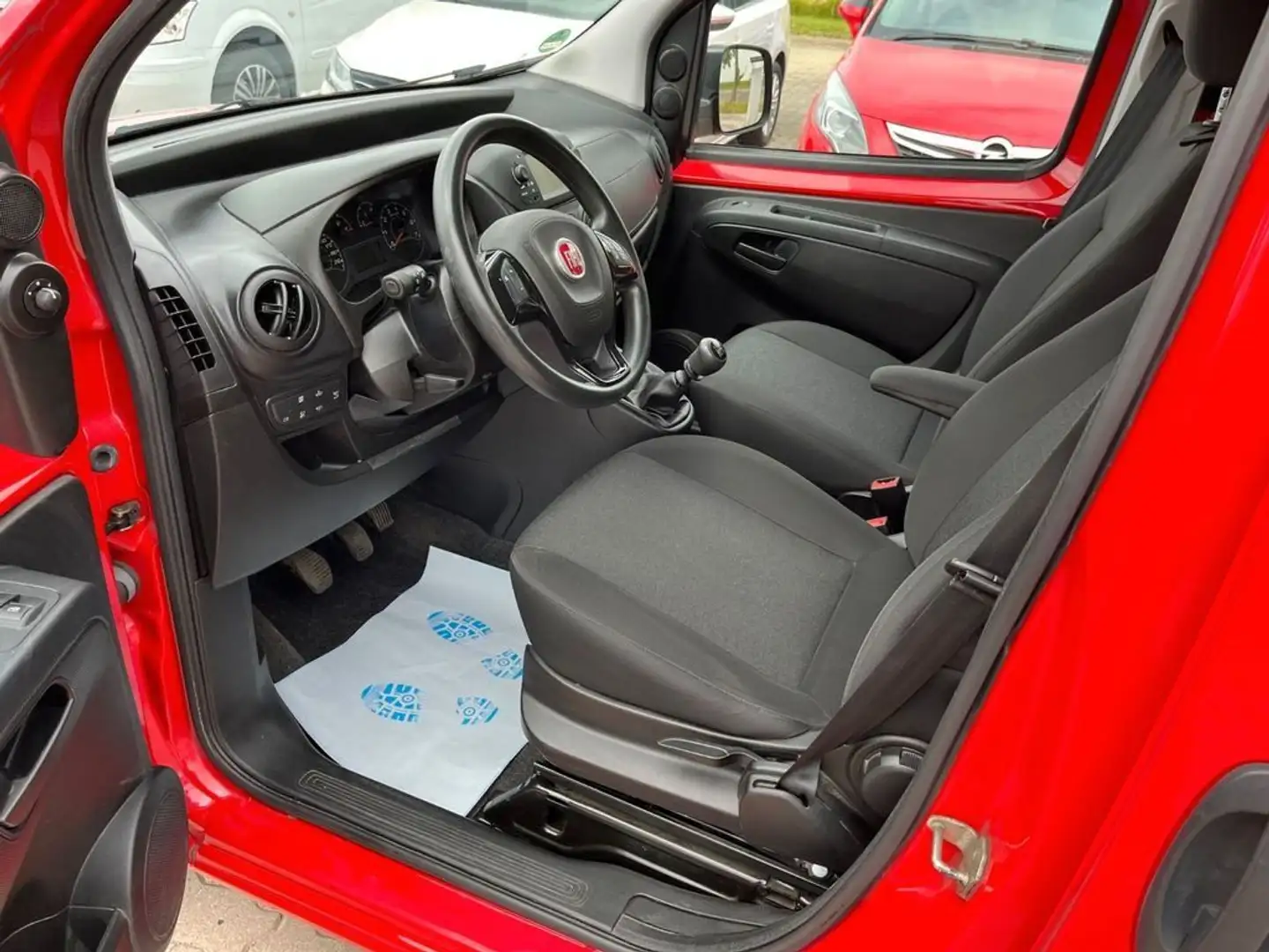 Fiat Qubo 1.4 8V 77 CV Lounge Rosso - 2