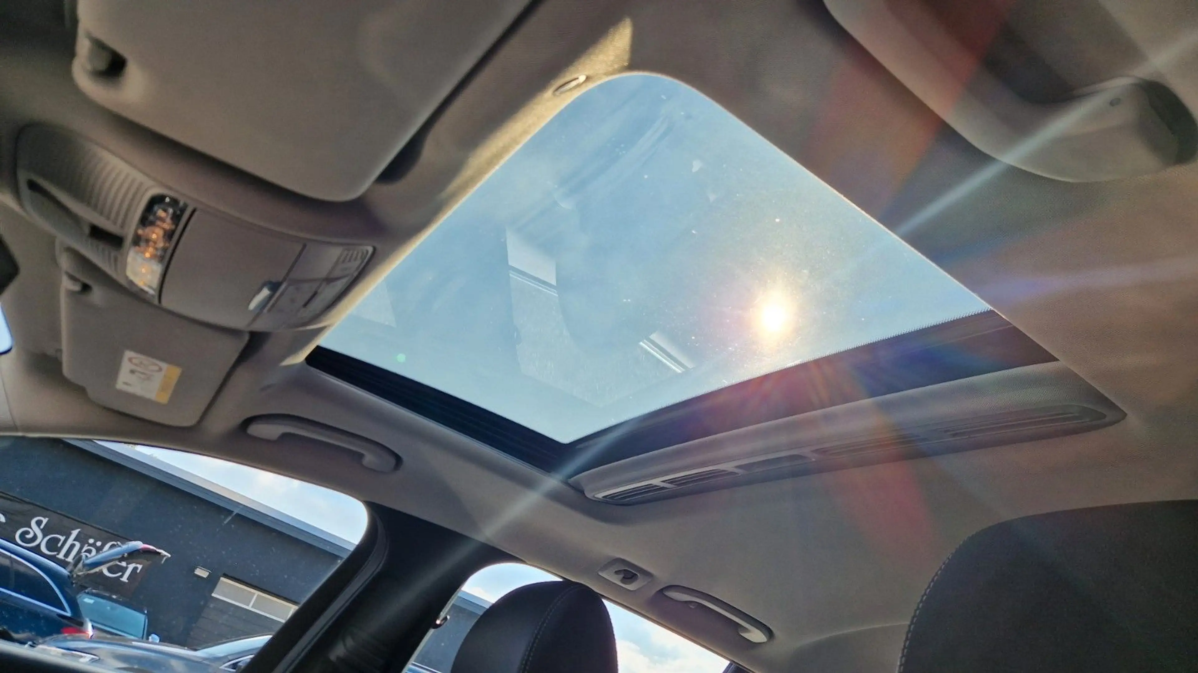 Mercedes-Benz E 250 T-Modell E 250 Multibeam Totwinkel Kamera Pano — photo 13
