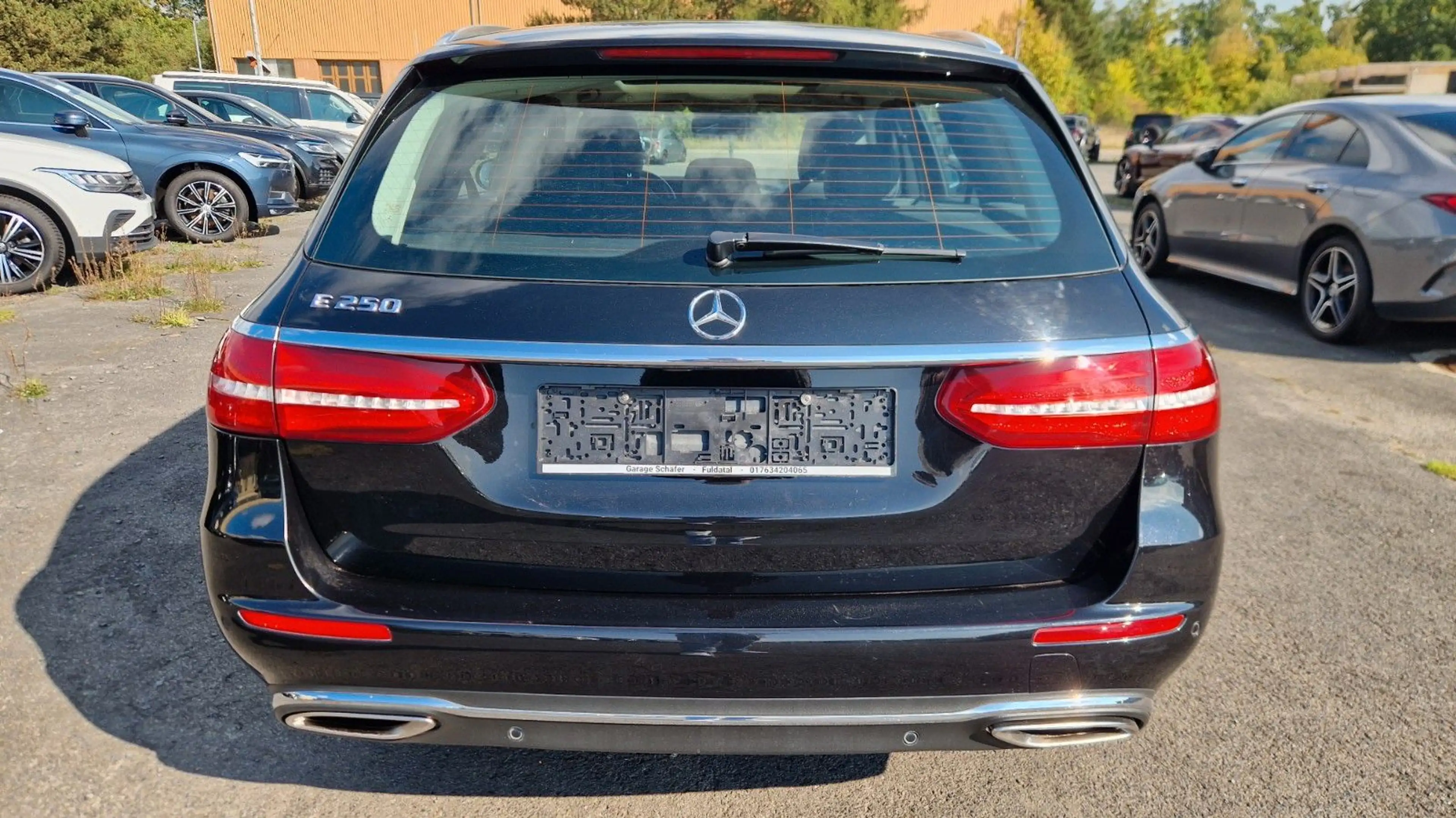 Mercedes-Benz E 250 T-Modell E 250 Multibeam Totwinkel Kamera Pano — photo 6