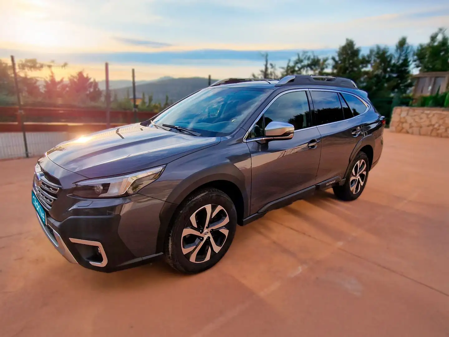 Subaru OUTBACK 2.5i Sport CVT Lineartronic Gris - 2