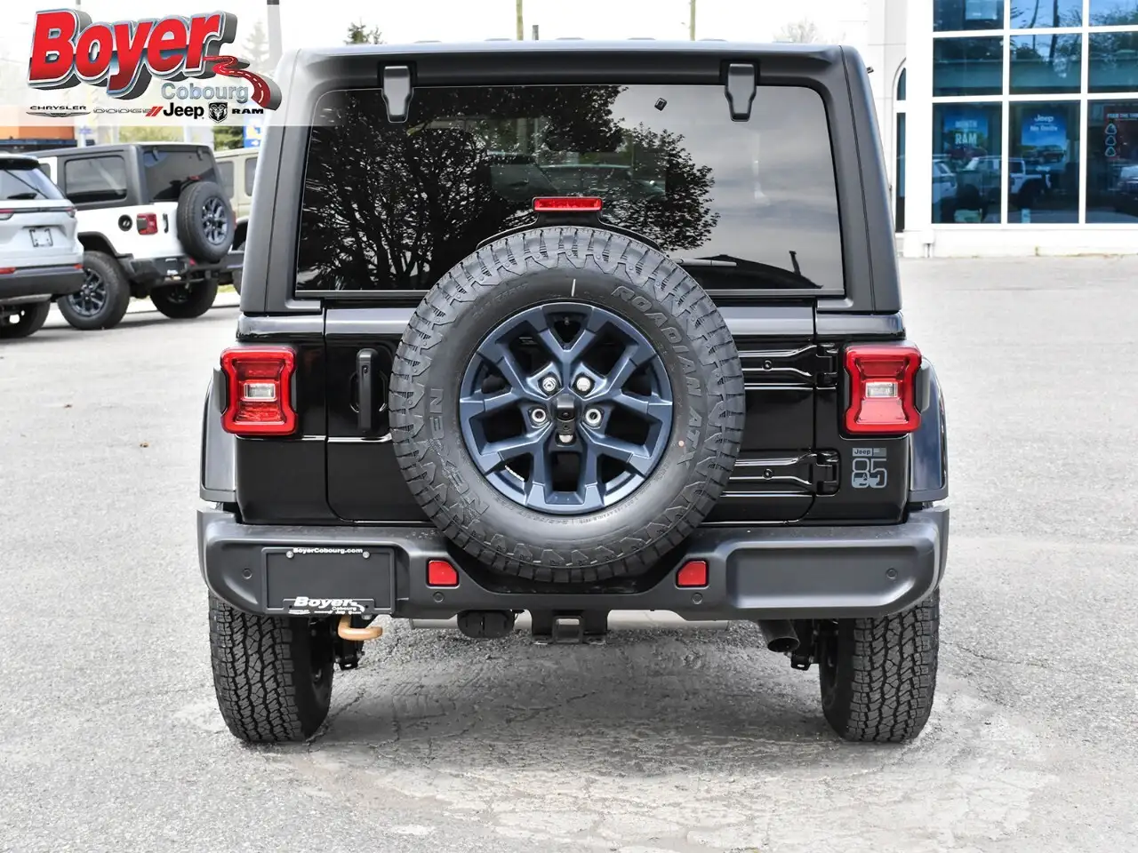Jeep Wrangler снимка Jeep Wrangler
