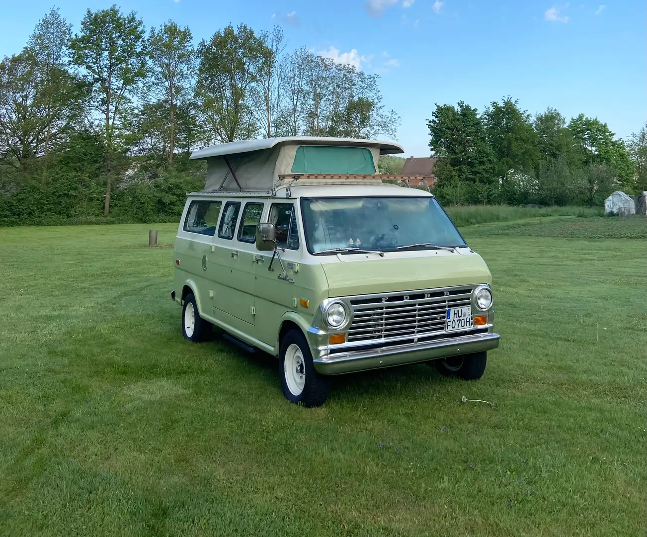 Ford Econoline E200 Supervan Grün - 1