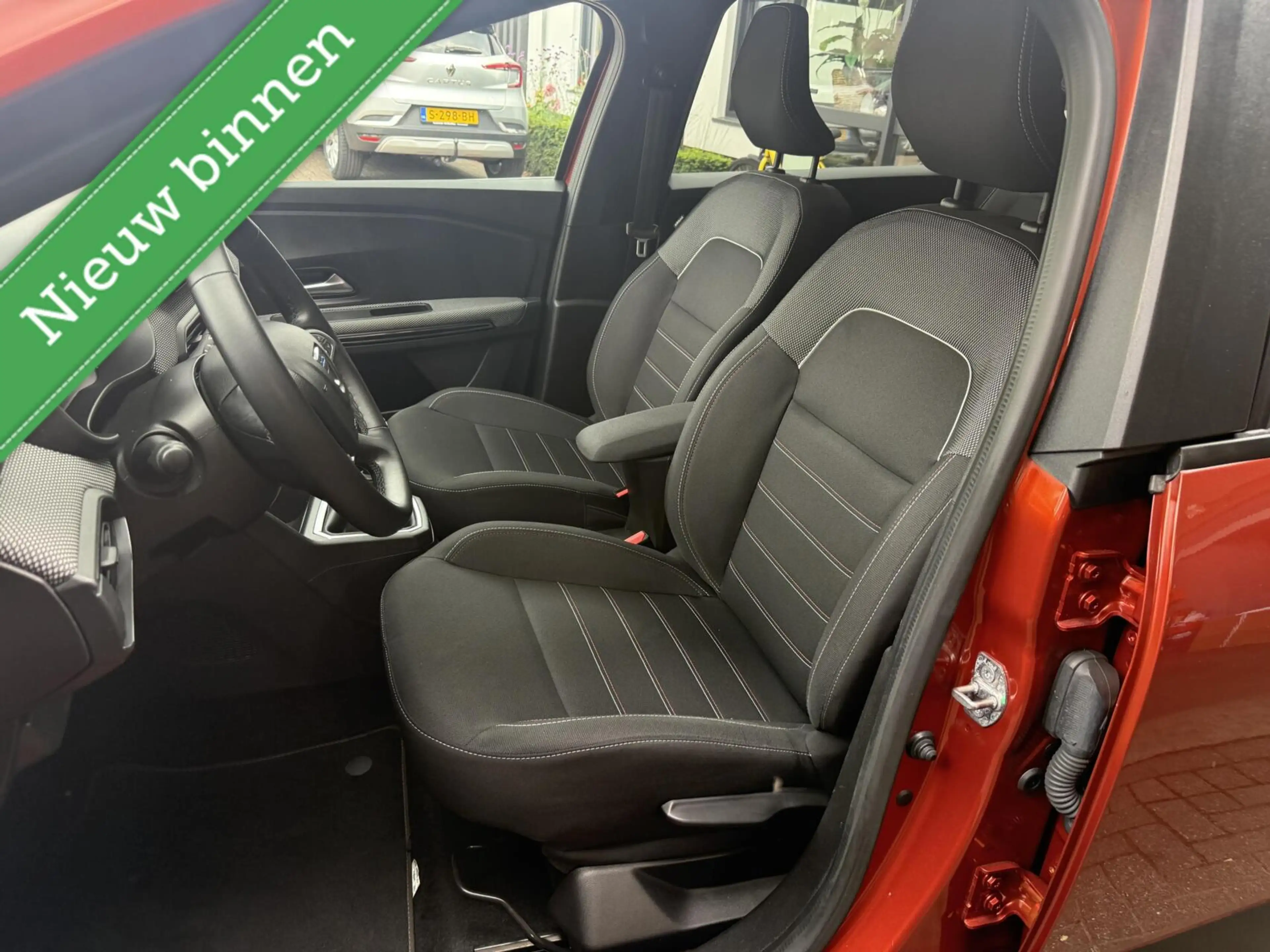 Dacia Jogger 1.0 TCe Extreme 7p. CARPLAY/ECC *ALL-IN PRIJS* — photo 3