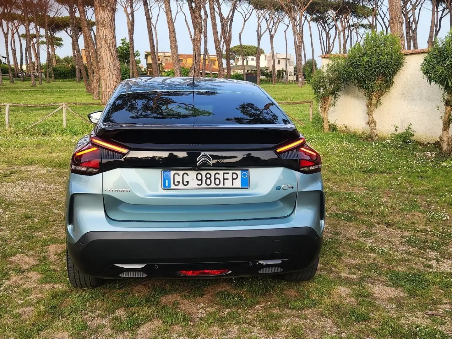 Citroen C4 E-C4 100kW Shine - 2