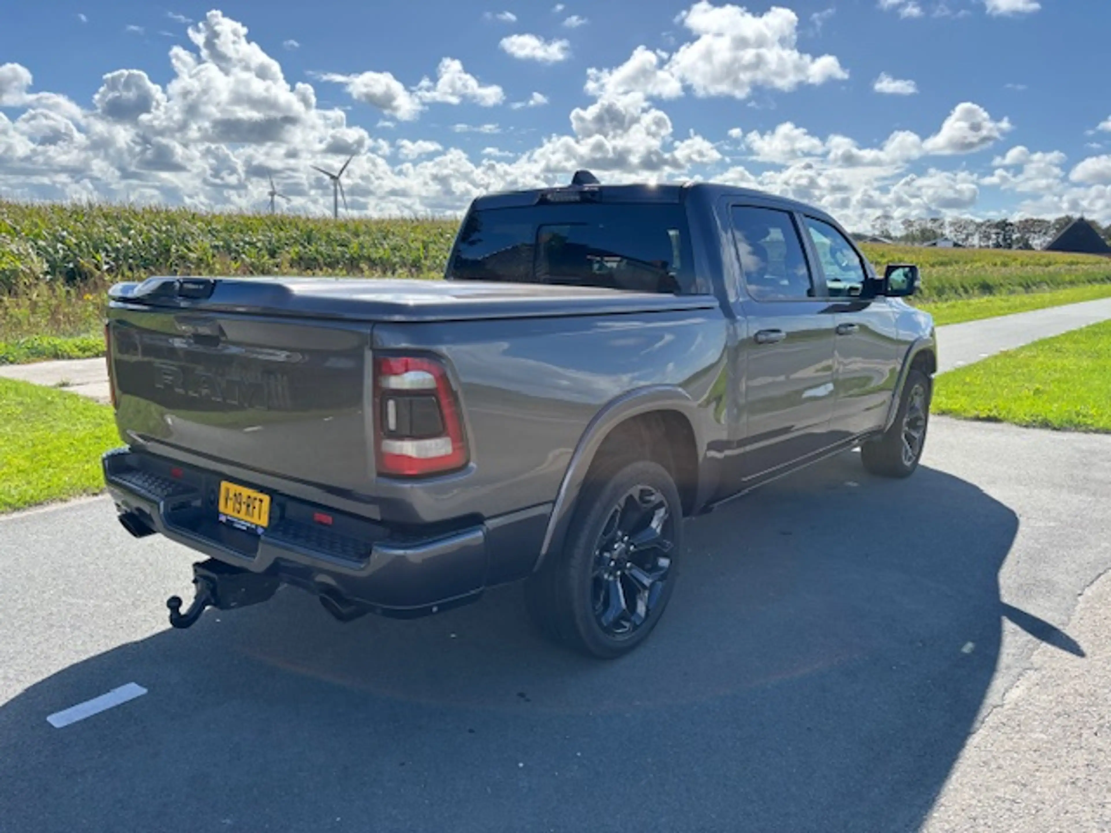 Dodge RAM 1500 limited 4x4 200L lpg financiering v/a 350 p/m — photo 5