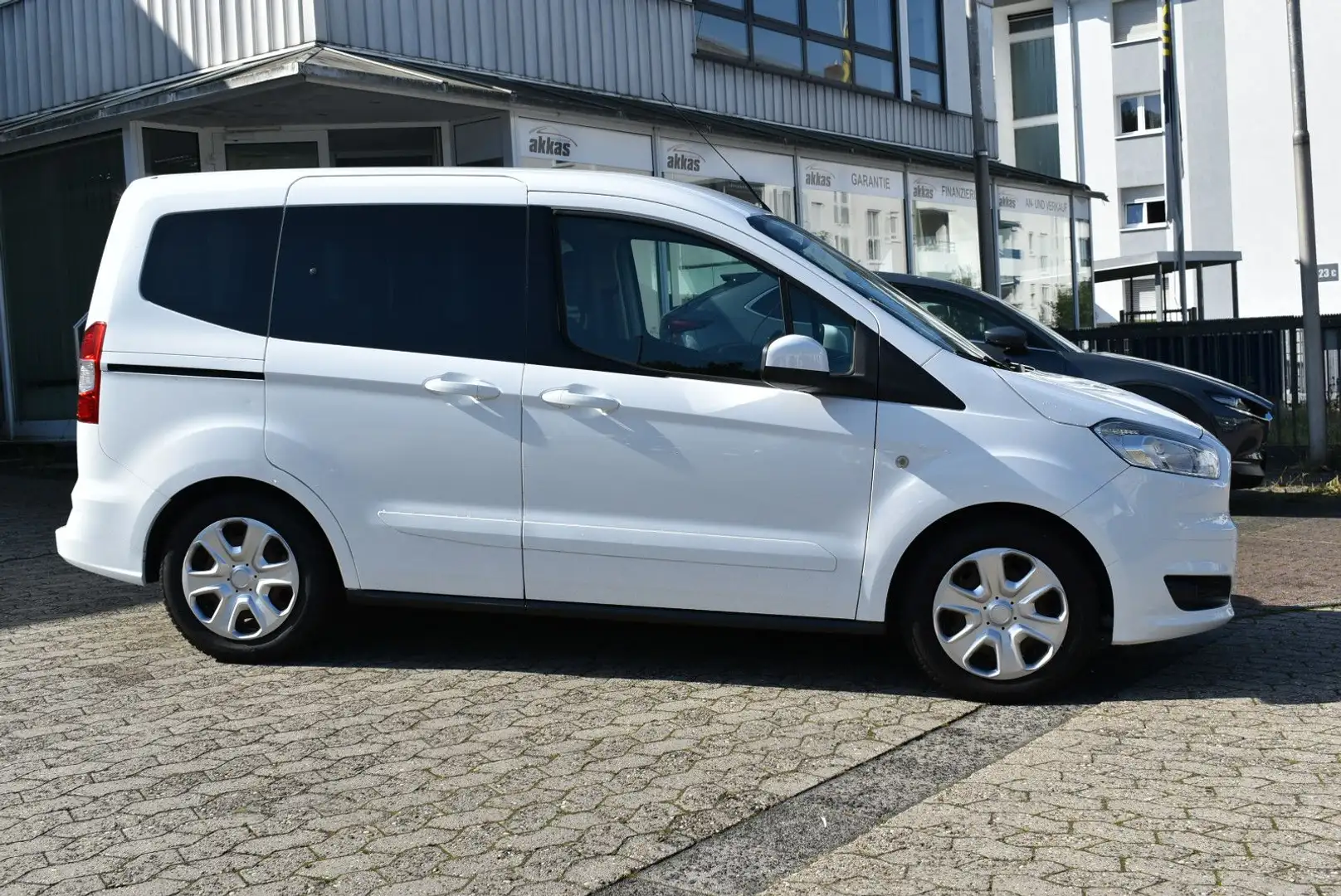 Ford Tourneo Courier Trend *Allwetter Reifen* Weiß - 2