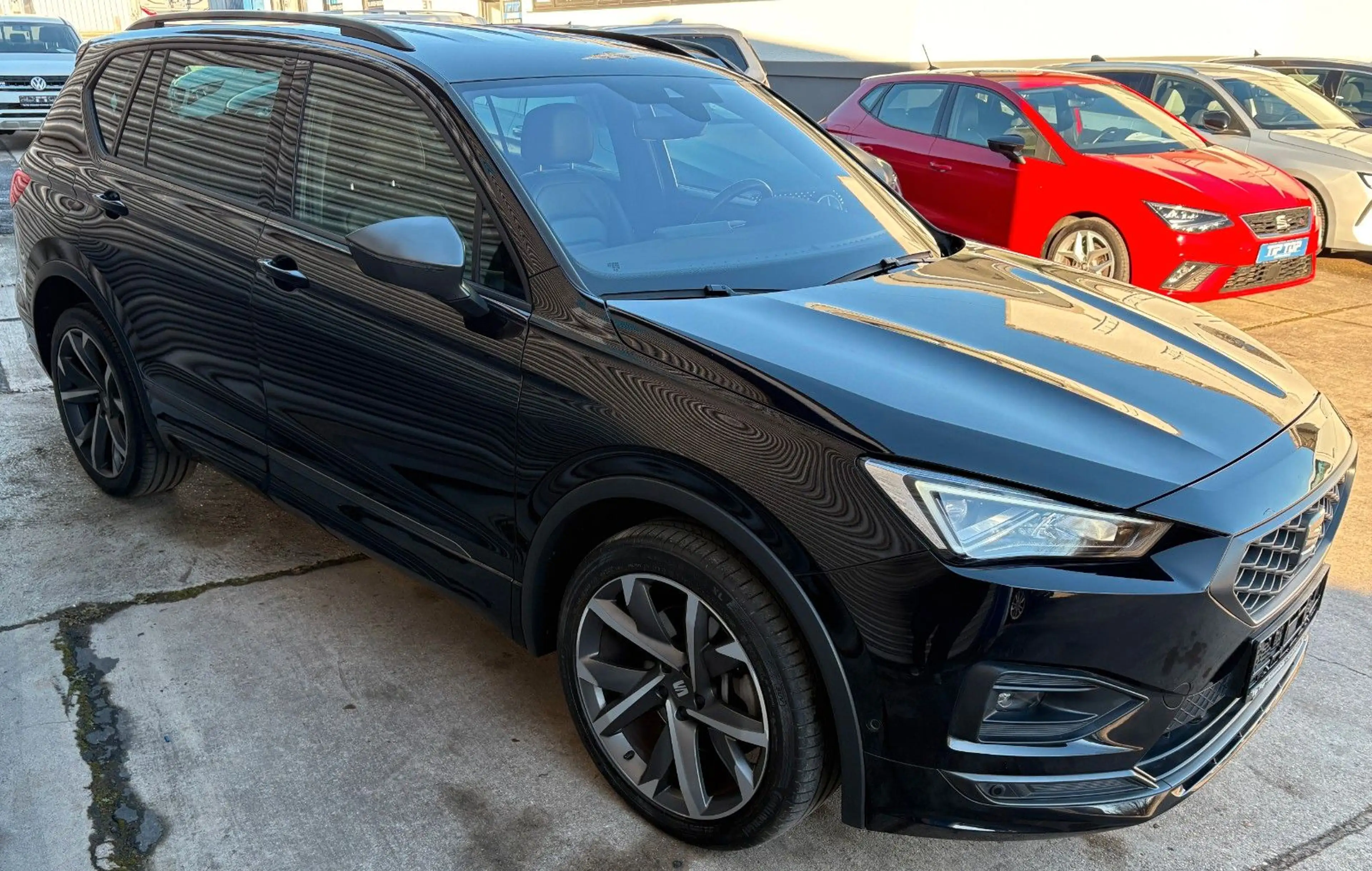 SEAT Tarraco FR 4 Drive *7-SITZE*NAV*KAM*LED*ACC*AHK* — photo 3