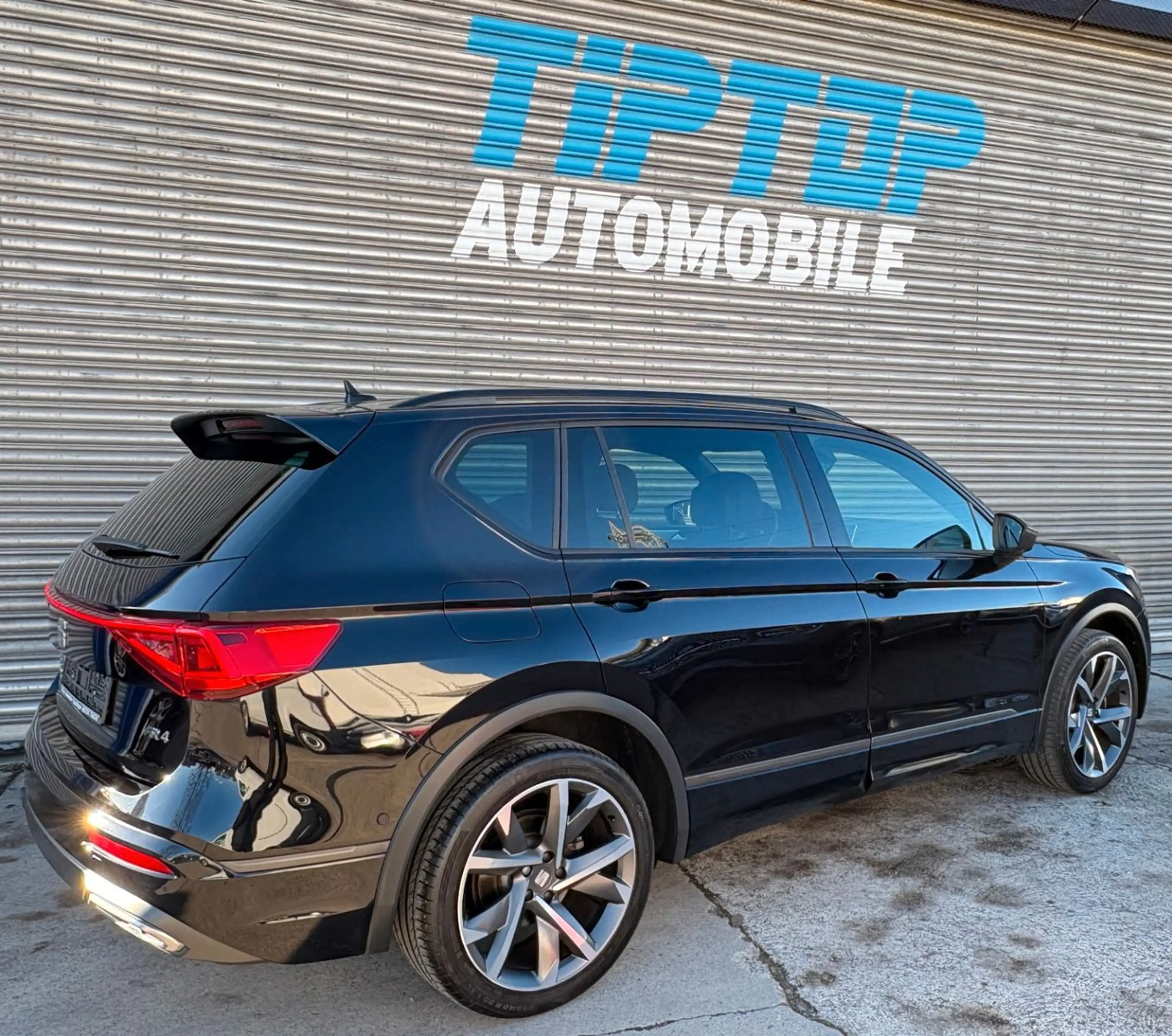 SEAT Tarraco FR 4 Drive *7-SITZE*NAV*KAM*LED*ACC*AHK* — photo 8
