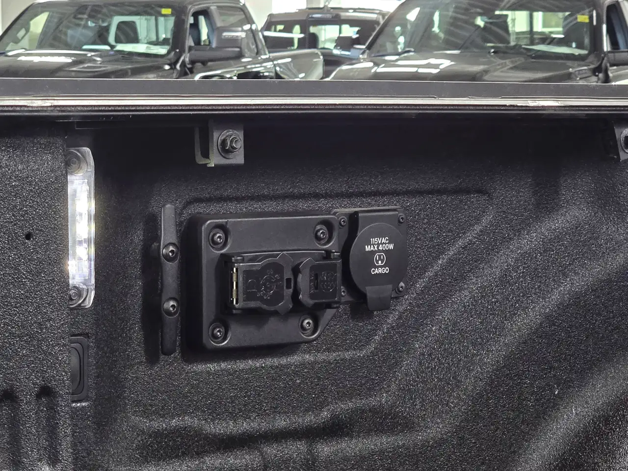 RAM 3500 снимка RAM 3500