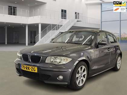 BMW 118 1-serie 118i High Executive