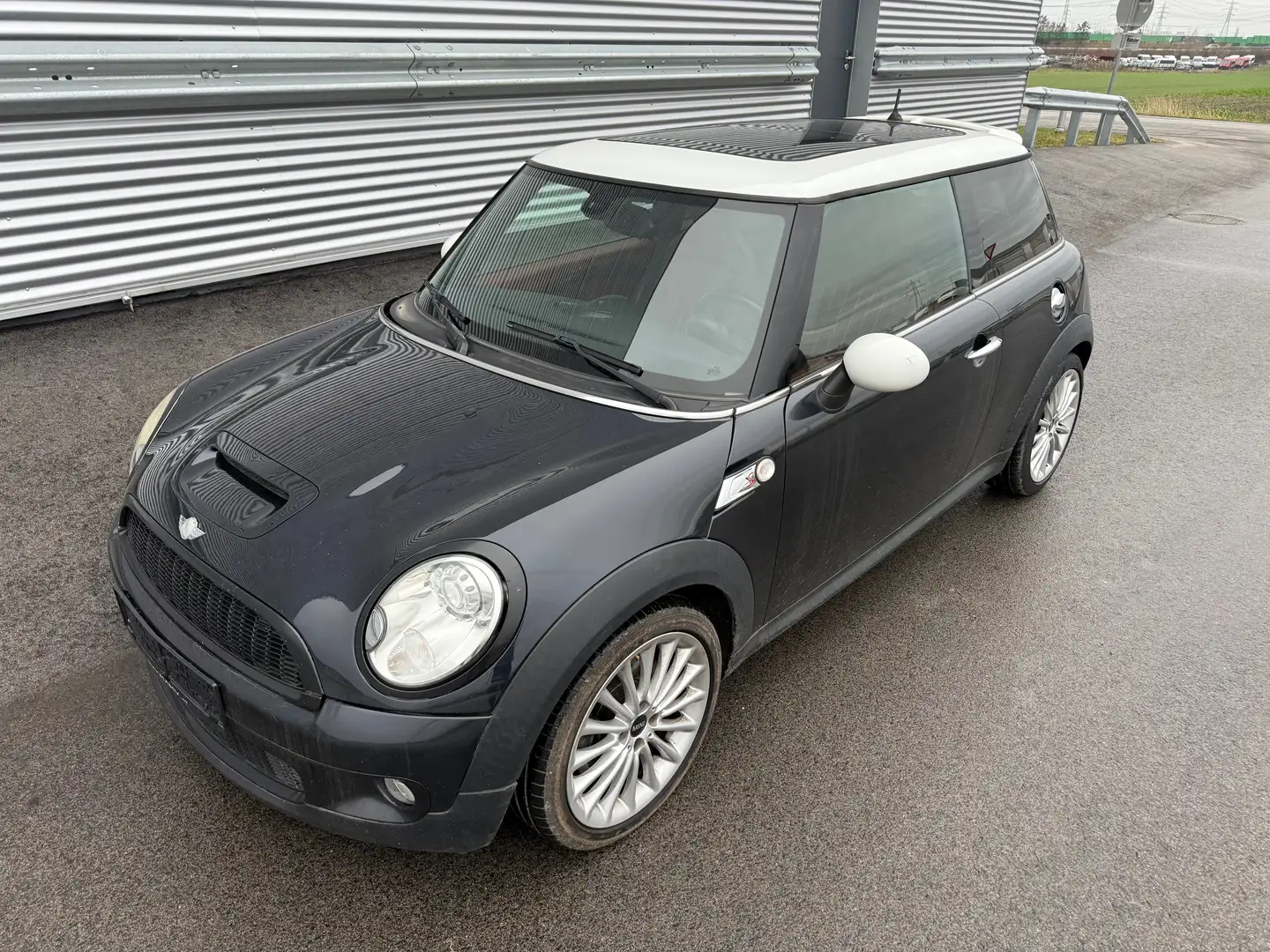 MINI Cooper S Austrian Chili Aut. ID:41 Schwarz - 1