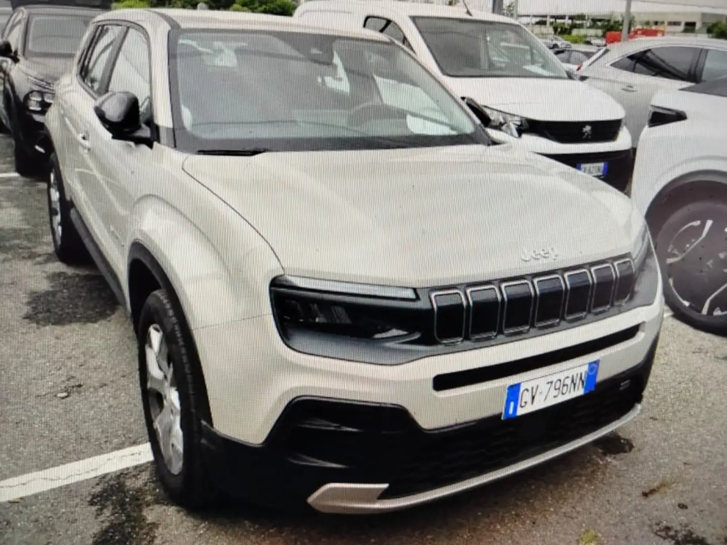 Jeep Avenger 1.2 100cv Altitude PROMO Beige - 1