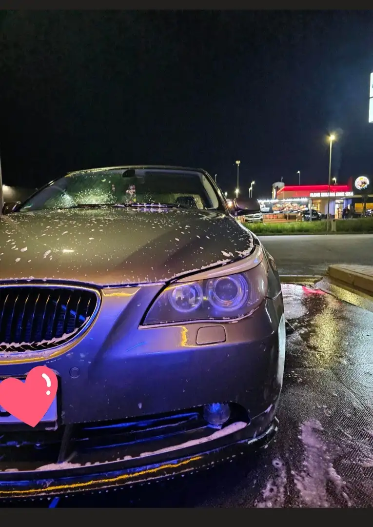 BMW 523 523i Gri - 2