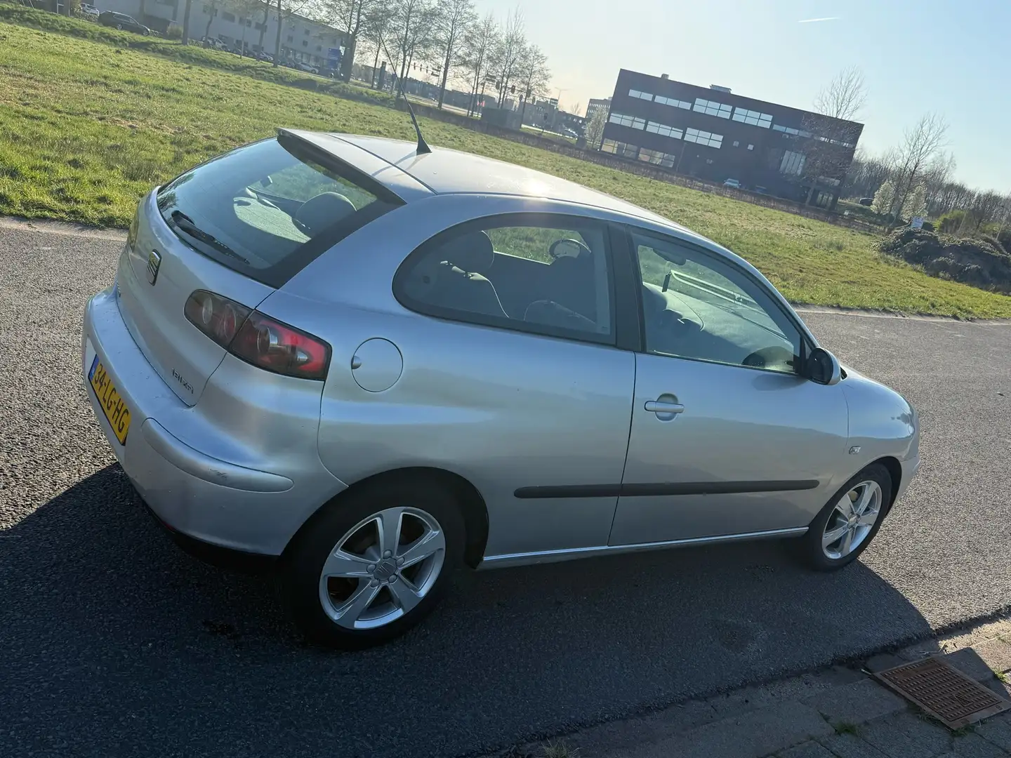 SEAT Ibiza 1.4-16V Sport Blauw - 2