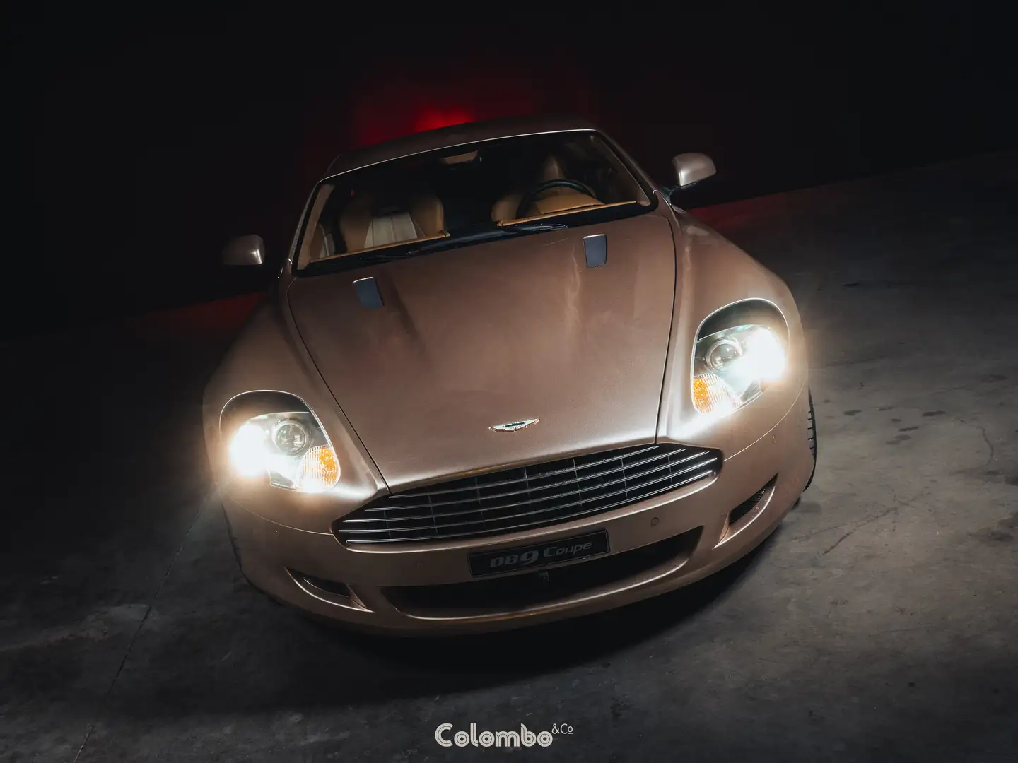 Aston Martin DB9 DB9 Coupe - 200 Km - One off specification Beige - 2