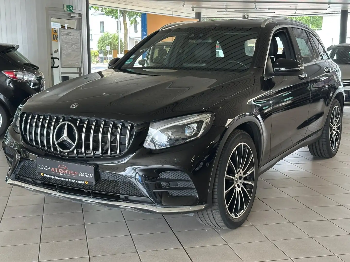 Mercedes-Benz GLC 250 4MATIC *SCHECKHEFT*GARANTIE* Schwarz - 1