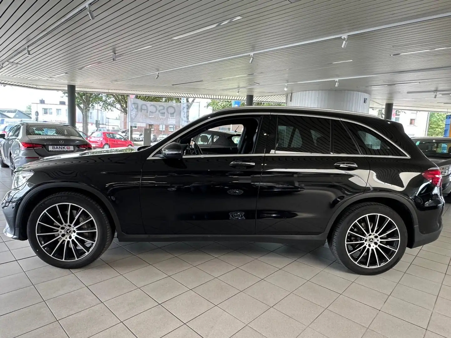 Mercedes-Benz GLC 250 4MATIC *SCHECKHEFT*GARANTIE* Schwarz - 2