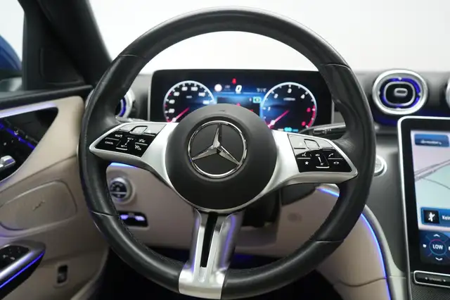 Mercedes-Benz 300 view 13