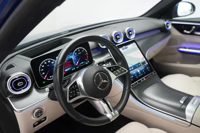 Mercedes-Benz 300 view 12
