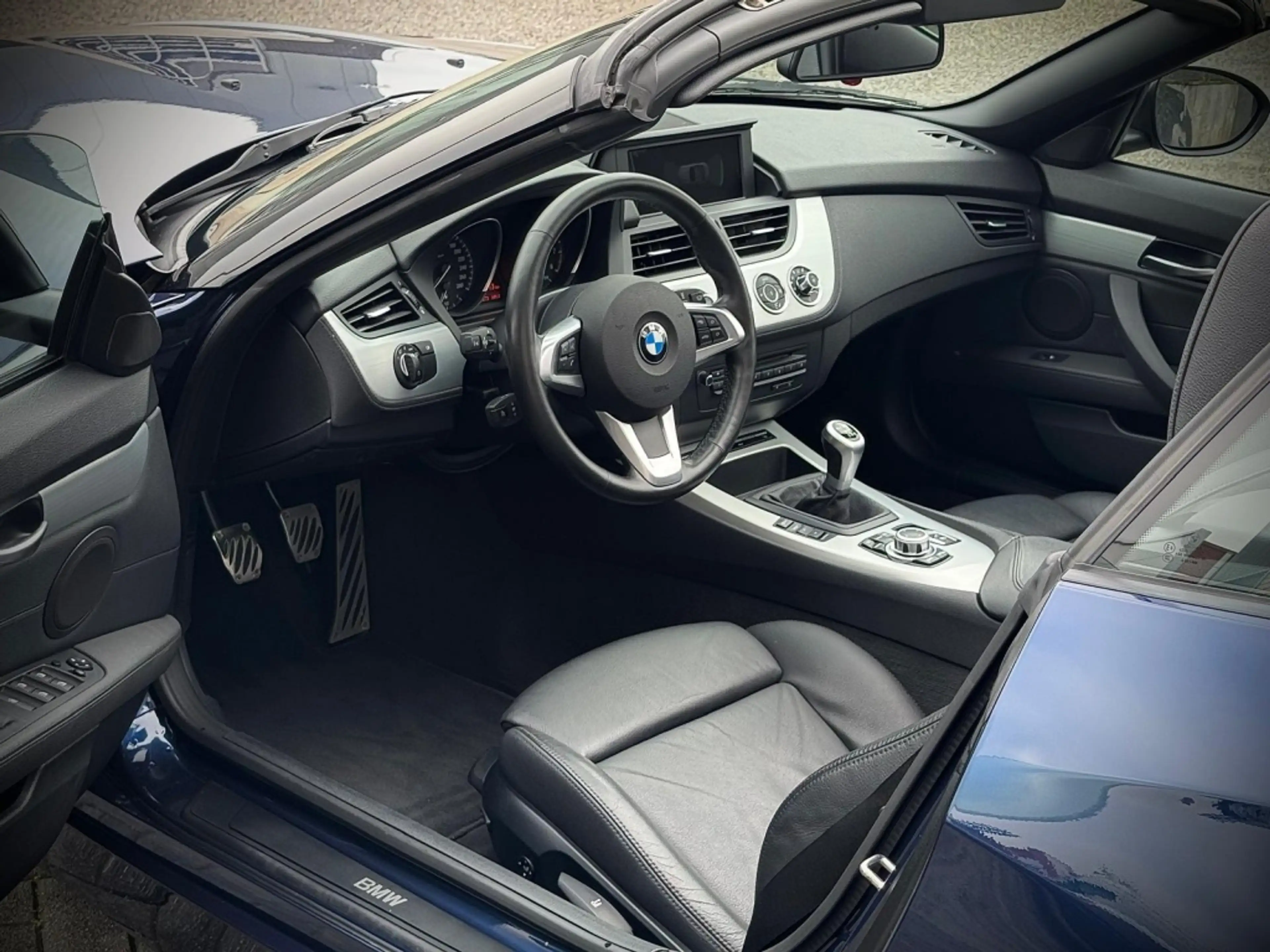 BMW Z4 Roadster (E89) sDrive 23i 204 pk / Tiefsee blau / — photo 26