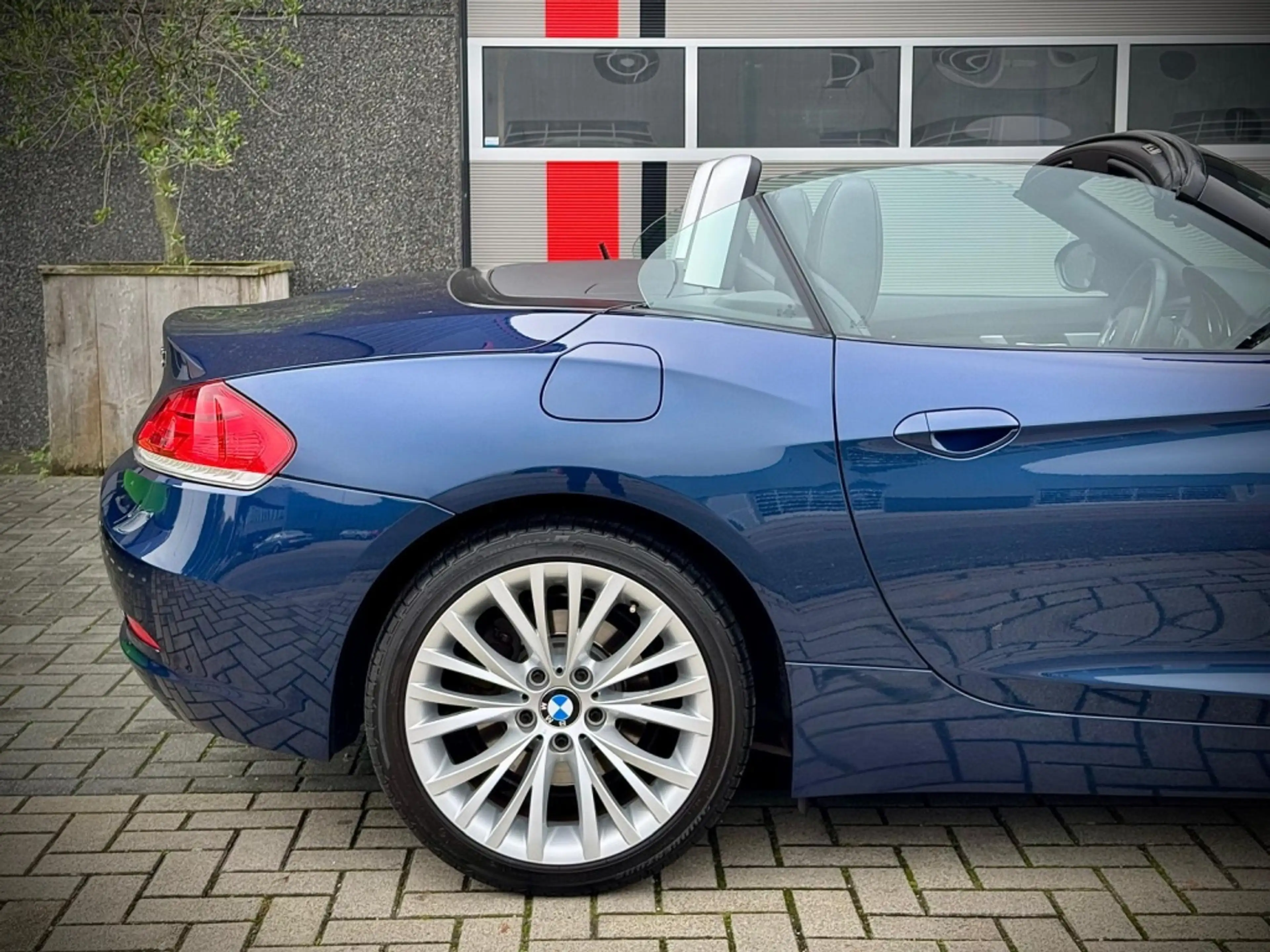 BMW Z4 Roadster (E89) sDrive 23i 204 pk / Tiefsee blau / — photo 5