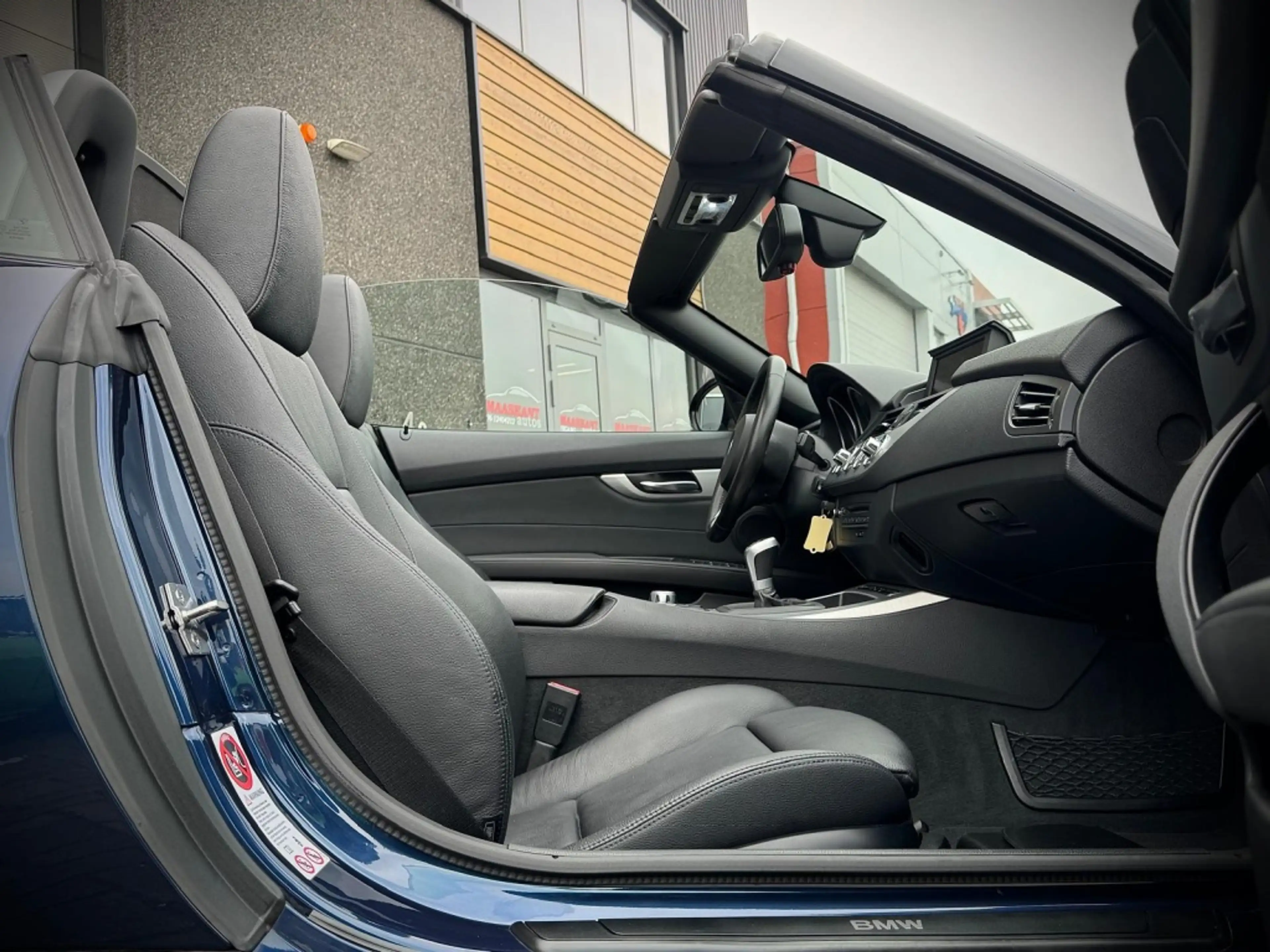 BMW Z4 Roadster (E89) sDrive 23i 204 pk / Tiefsee blau / — photo 35