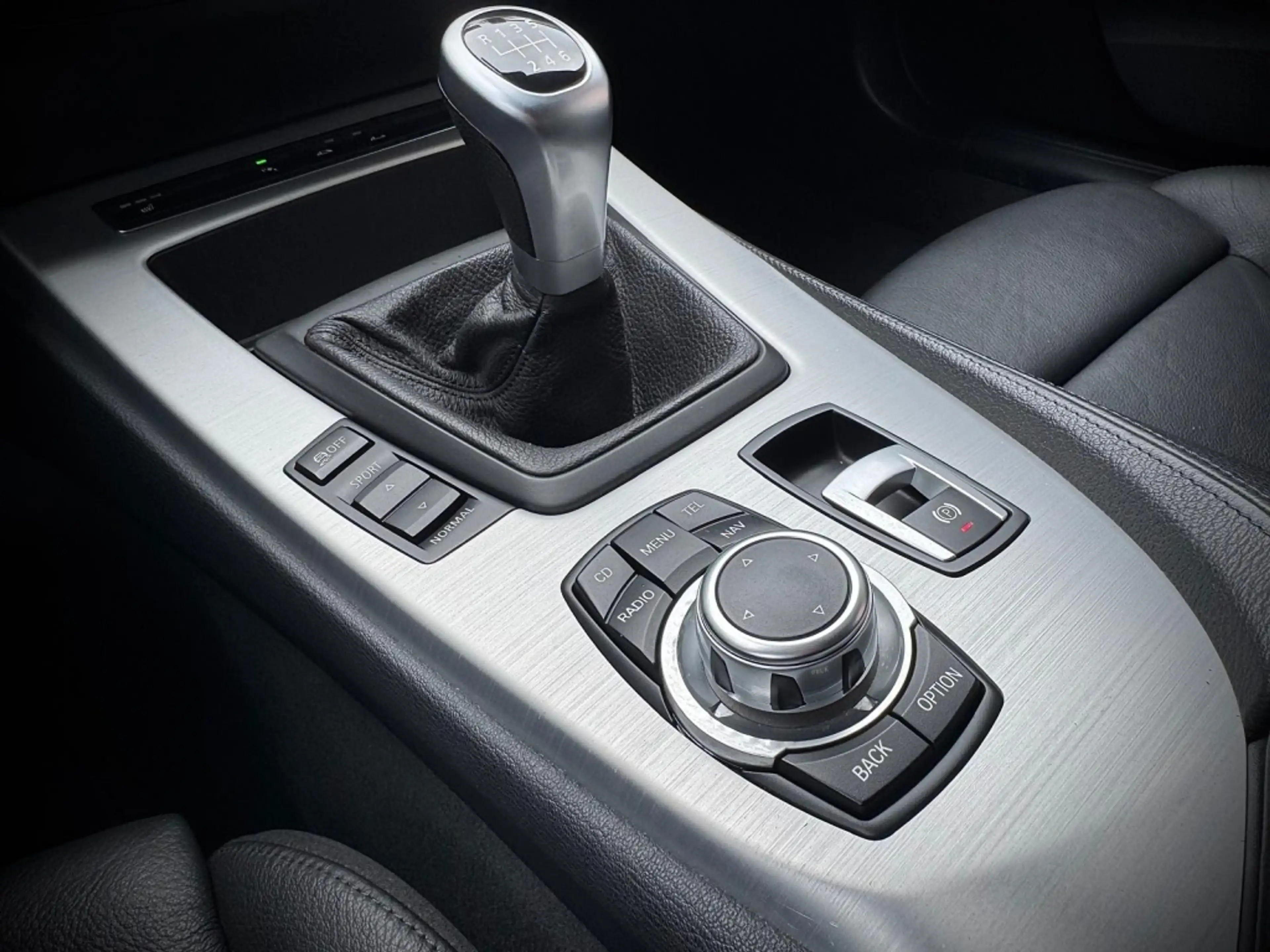BMW Z4 Roadster (E89) sDrive 23i 204 pk / Tiefsee blau / — photo 30