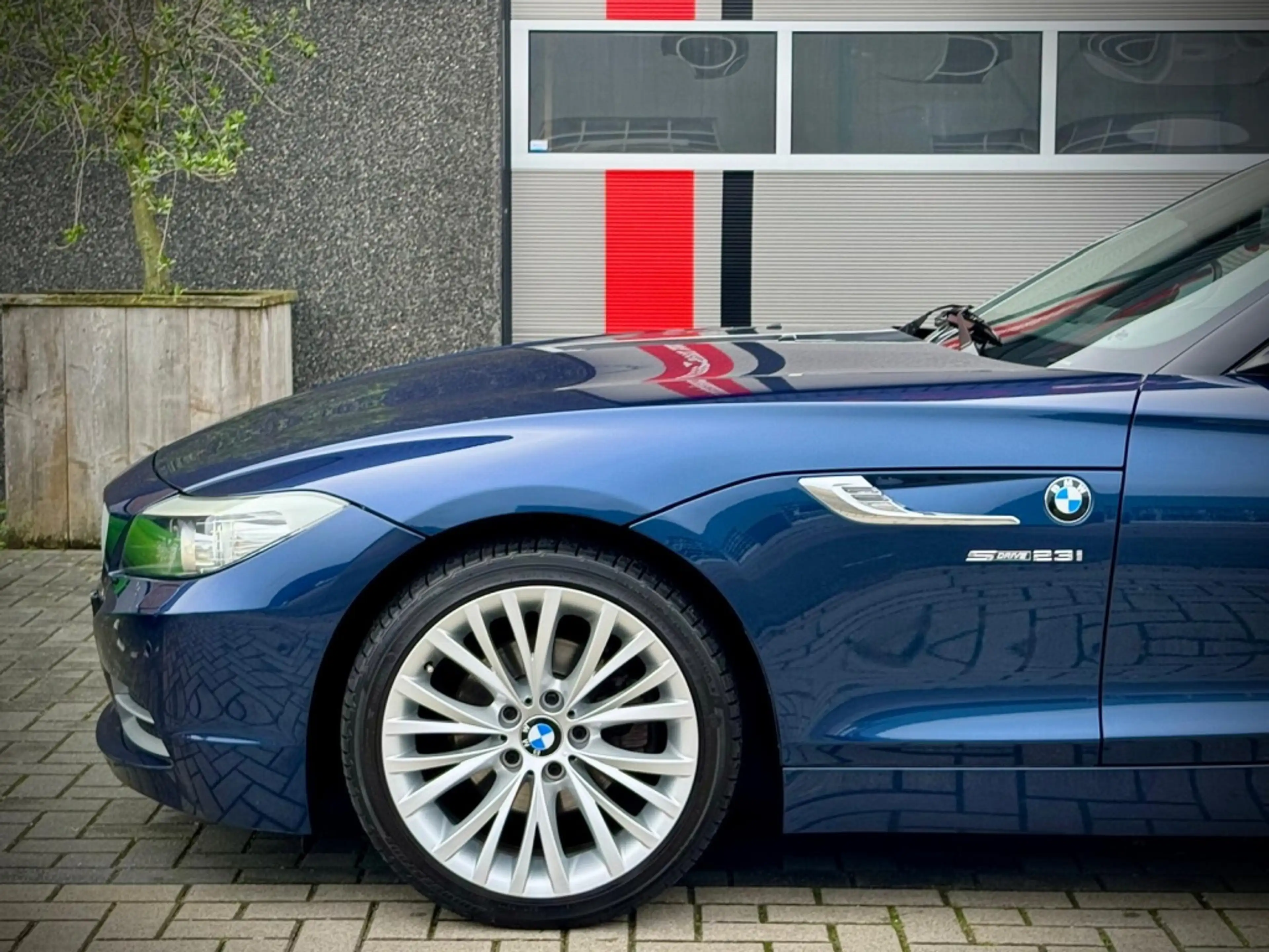 BMW Z4 Roadster (E89) sDrive 23i 204 pk / Tiefsee blau / — photo 3
