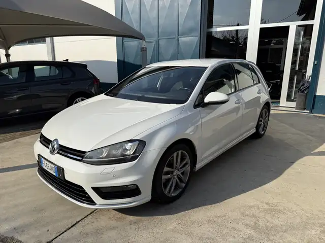 Volkswagen Golf GOLF 1.6 TDI 110 CV R-LINE