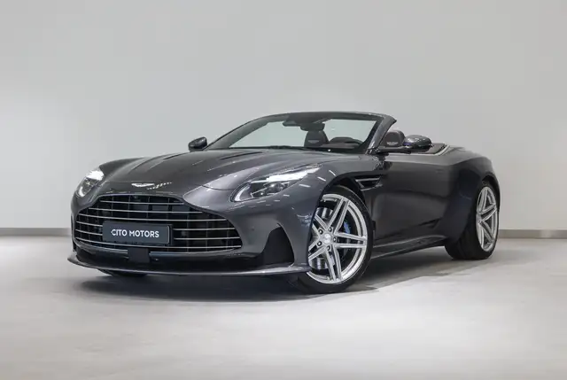 Aston Martin DB12 Volante