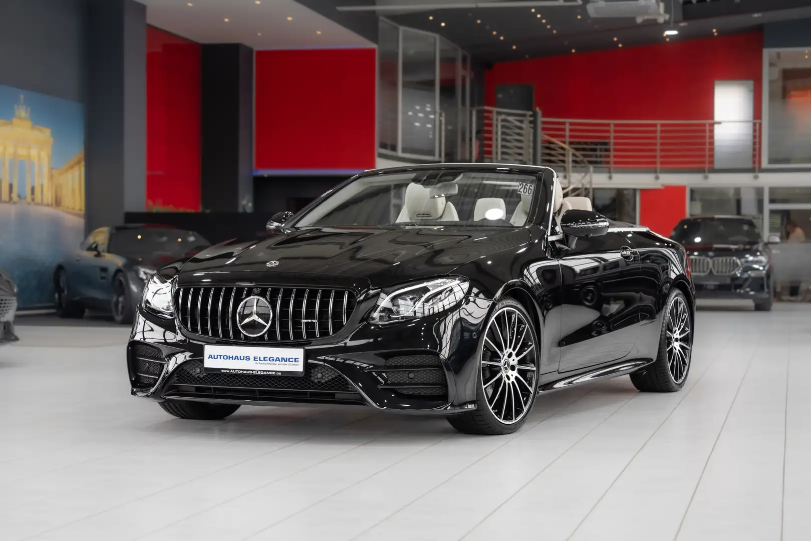 Mercedes-Benz E 220 d *AMG-LINE*BURM*360*LEDER*HEAD-UP* Schwarz - 1