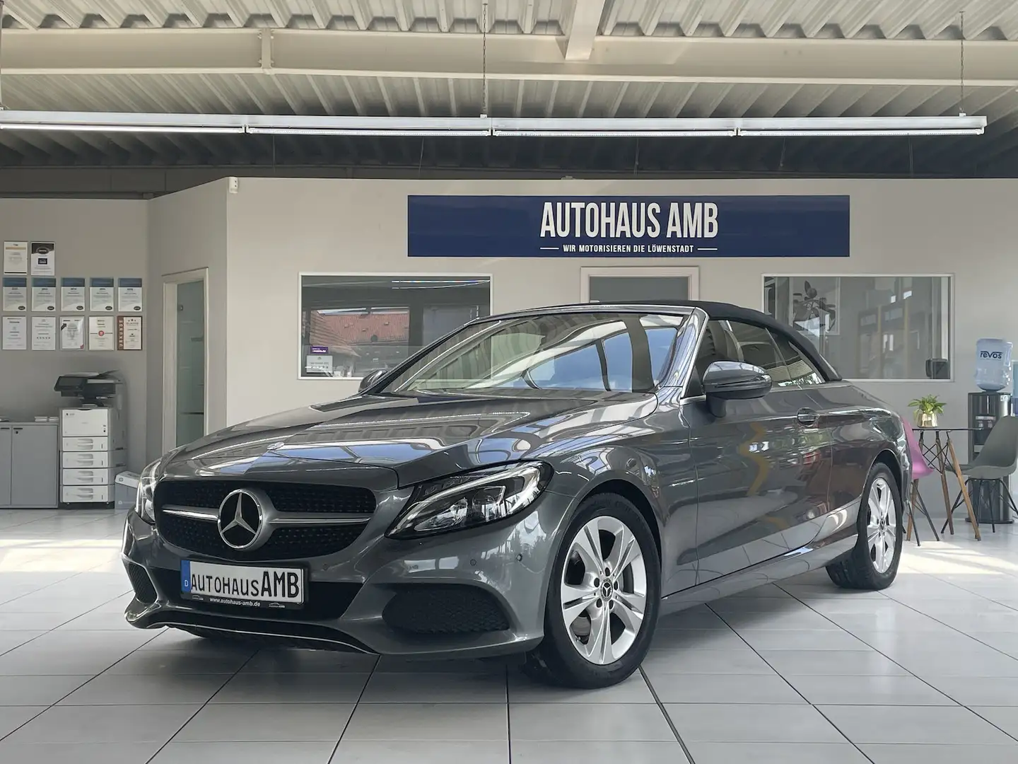 Mercedes-Benz C 220 d Aut.. Sitzh. Navi Kamera Keyless LED GRA Grau - 1