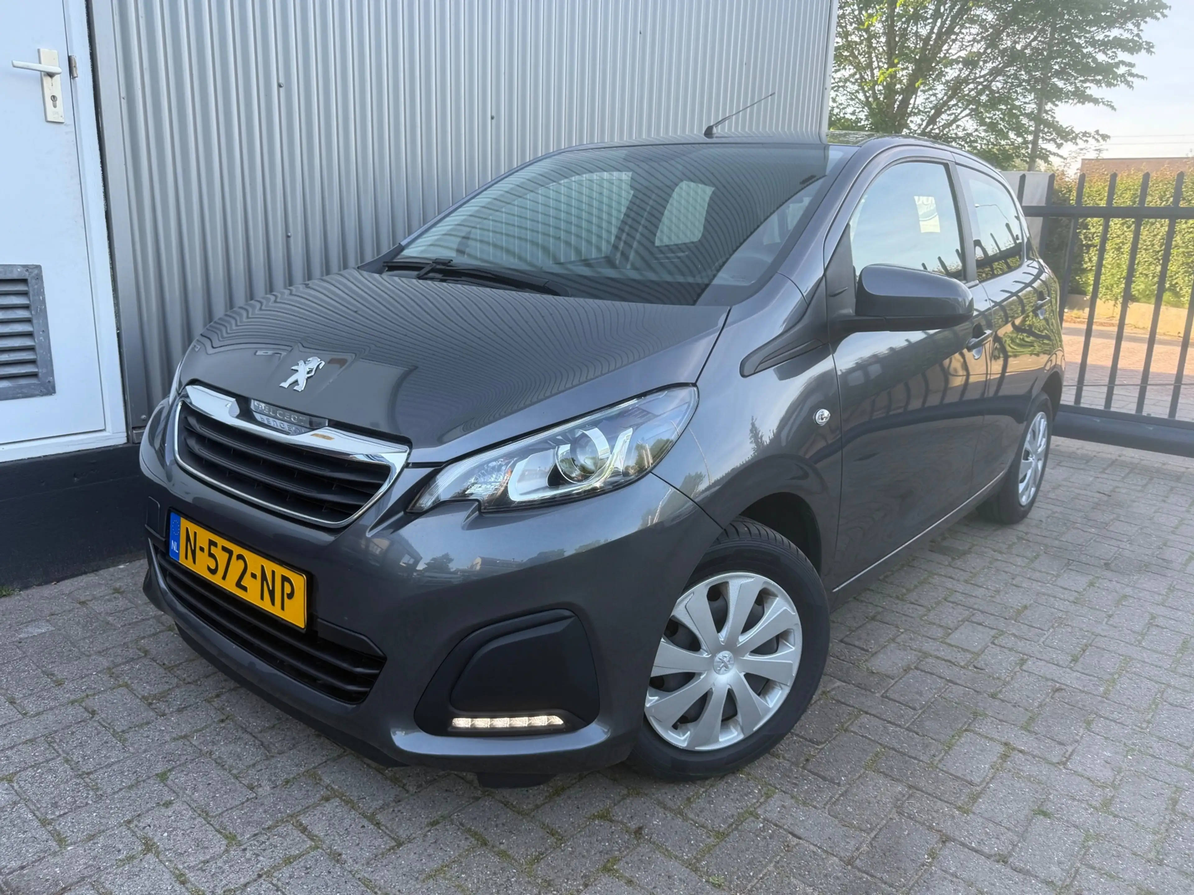 Peugeot 108 1.0 e-VTi Active / 1E EIGENAAR / AIRCO / NL-AUTO / — photo 2