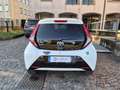 Toyota Aygo 1.0 x-wave Orange m-mt 72cv Bianco - thumbnail 6